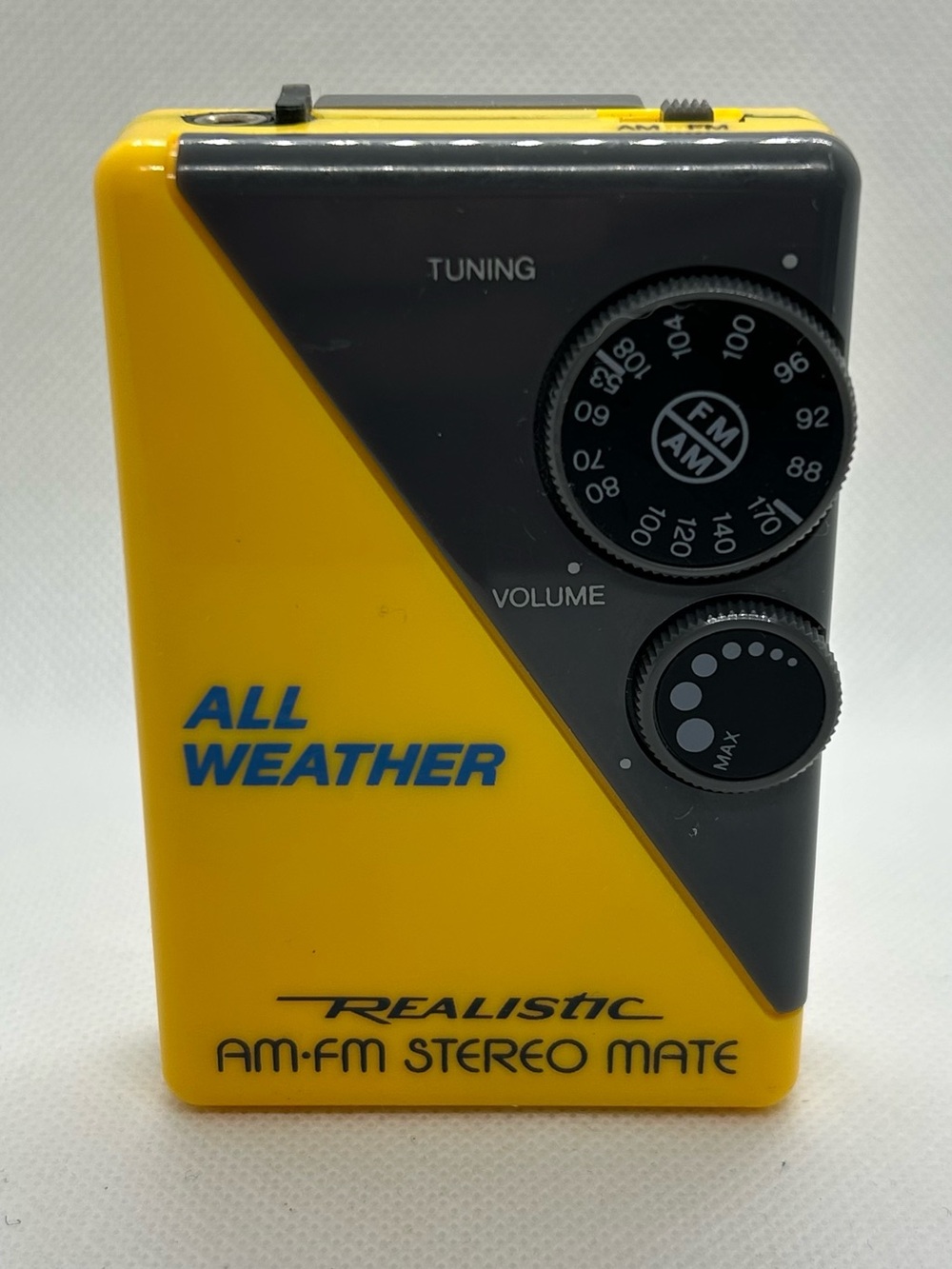 Radio Shack Vintage Realistic Portable All Weather AM/FM Stereo Receiver Tested